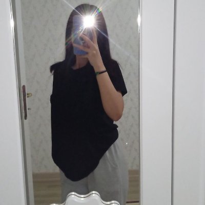 nisanur_barac's profile picture. 