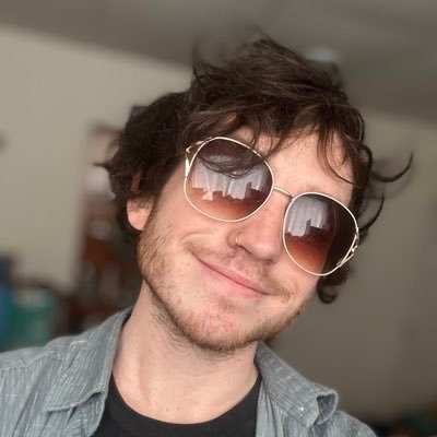 24 Year old content creator from Canada. DM for Commissions. Follow my friends! @WerthEmpire 🐞💙