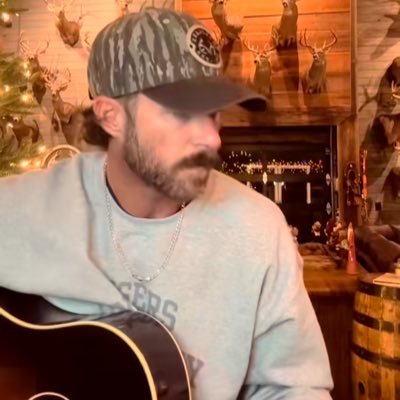 Realrileyduck's profile picture. RealFanspage