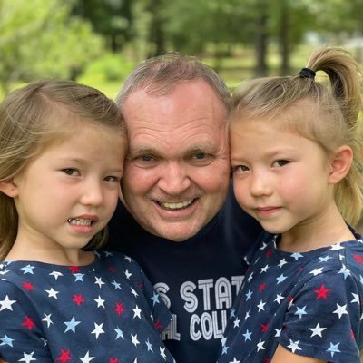 Follower of Jesus ✝️ Husband, Dad & proud Grandpa | Bible Teacher sharing hope & truth |
“For to me, to live is Christ, and to die is gain.” - Phil. 1:21 🙏