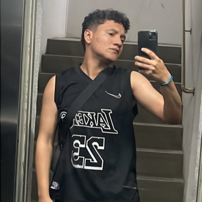Nando150904's profile picture. sei não, só sei que to por aqui