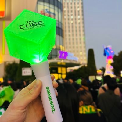 yu423u's profile picture. 01/保育士/GRe4N BOYZ/Mrs. GREEN APPLE/RADWIMPS/Number_i