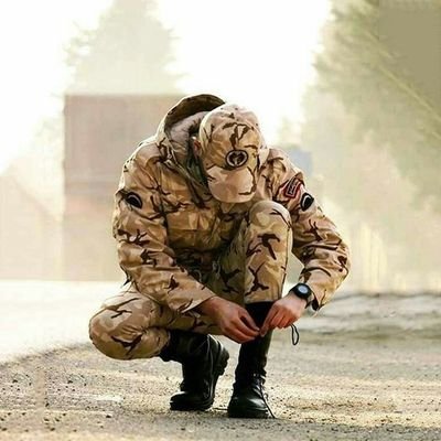 اگر امام زمان غیبت کرده است، این غیبت ماست نه غیبت او...
این ما هستیم که چشمان خود را بسته ایم، این ما هستیم که آمادگی نداریم.
(شهیدچمران)