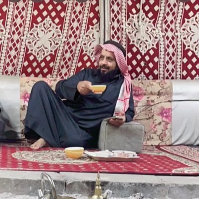 اللهم اني أبراء من حولي وقوتي وألجاء الى حولك وقوتك. اللهم أعني ولا تعن على وانصرني ولا تنصر على اللهم اهدني ويسر الهدى لي .