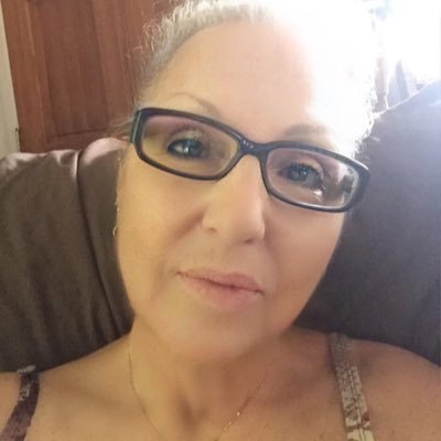 Wife, Mom, G'Ma & G'G'Ma! CZT Certified Zentangle Teacher. Artist, & Retired Hairstylist. Live, Laugh, Dance... Dreams do come true!