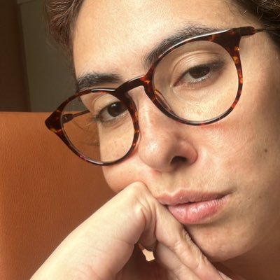 theBINHA_'s profile picture. roteirista e cineasta, juro q sou legal