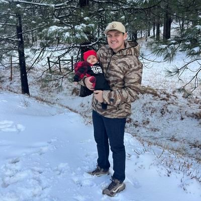 brentschmurda's profile picture. Preoccupied 💭