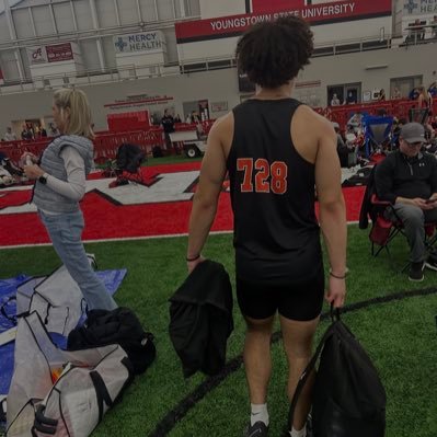 HOWLAND HIGH SCHOOL | 3.65GPA | TRACK | 5,9 172 | co 25’