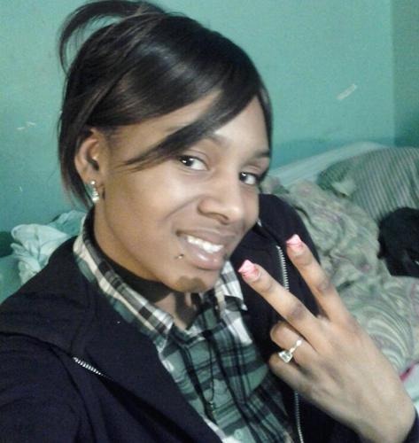 #TeamLeo#TeamMe#TeamNiggaUGiveAFuck#TinyBaby..... Holla @ Cha Lady..... A Whole bunch of Fuckery Going on...... But u Know Wat I say Fuck Em'All...... #ItsMe..