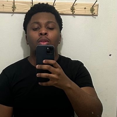 t_richardson77's profile picture. 