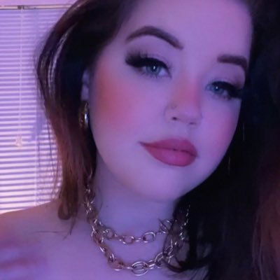 im like if george constanza was a hot girl