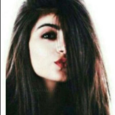 sh_moon94's profile picture. "وكلّ القلوب يغيّرها الوقت، إلا قلبُ الأمّ جنّة دائمة."