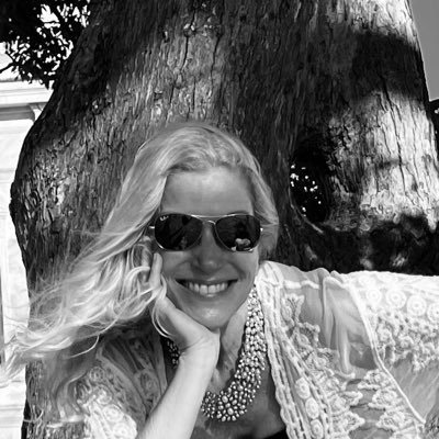 KOL Engagement + Insights Director @Celcuity •Advocate for patients + cancer research •Infinitely curious •Grateful Mom •Traveler •Lover of nature + animals.