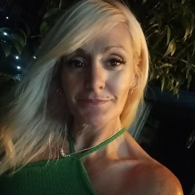 True blue Aussie, One flag🇦🇺 True freedom of speech supporter.
Not left, not right.
Shut me down I'll get straight back up government dickheads!