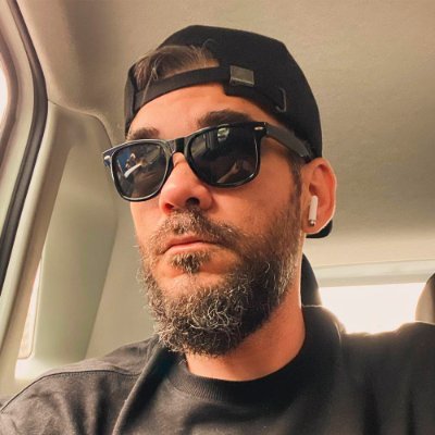 Direção e Co-Host @flowgamespdc 🎮 Direção e Co-Host @Cross_GP @programadocross ⚡️ Parceiro @ioxtream 💰 ∣ contato@tiozero.com ∣ VASCÃO ✠ PIRATA 🏴☠️