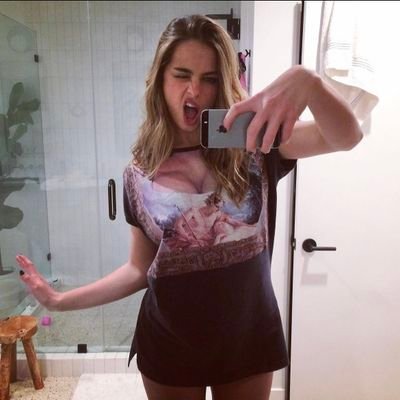 I love Addison Rae and here are pictures of her lifetime. DM if you want images of Addy and for me to help you get going, if you know what I mean.