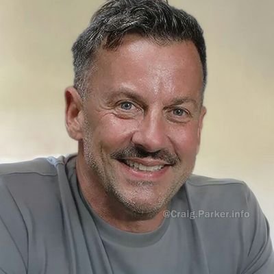 CraigParkerInfo - unofficial fansite for the New Zealand actor Craig Parker.
Craig Parker's Official Account on Instagram: @ craigparkeractual