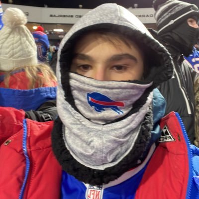 nicbakker_'s profile picture. Bills, Hawkeyes, Pain, Suffering.