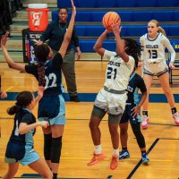 Desiree Merritt (@desimerritt_13) 's Twitter Profile