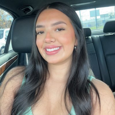 ivyycontreras's profile picture. 