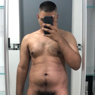 punheteiro y fetichista. bi. vers+atv. uncut. parrudo. pézão 44. prep on.
