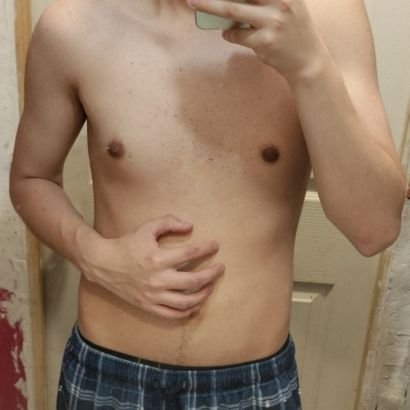 B_parner's profile picture. Vers. 22 años, just looking