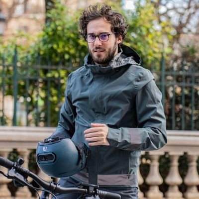 Journaliste @Frandroid, vélos électriques / Producteur et animateur-présentateur des émissions Twitch Survoltés & Unlock Talk