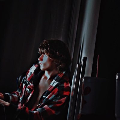 tdpmaze's profile picture. when in doubt, rollout.