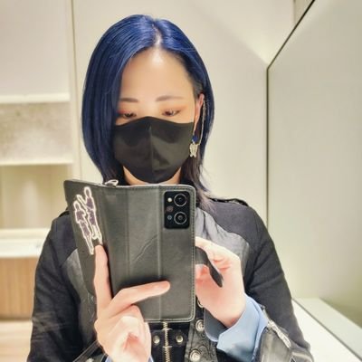 リプくれたら大抵返すから気軽に絡んでくれ!
最近低浮上
生息域は主に推しの☂️🩵が出演する都内のLIVE会場に出没してますww
NieR Clothing、OZZONのお洋服大好きでよく着てます(´。✪ω✪。 ` )