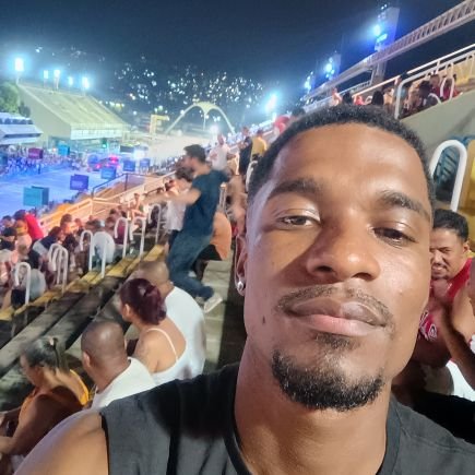 Torcedor da Mocidade Independente de Padre Miguel
e do Fluminense FC
https://t.co/xriewOwrX4