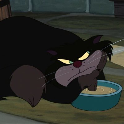 Buttercupp13_'s profile picture. ❤️@taylorswift13 🖤💗 @BLACKPINK