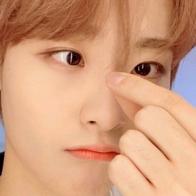 priv twt for whatever i wanna talk about 💎 reqs okay but might be selective! 💎 NO MINORS 💎 NO SCREENSHOTS