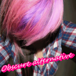 Obscure alternative é um blog dedicado á moda scene/alternativa