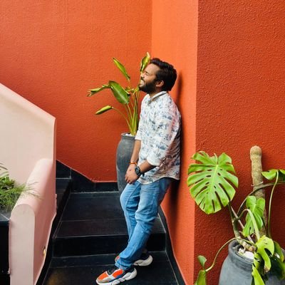 Akashpatel233's profile picture. ज़िन्दगी की राहों में 
ऐसा अक्सर होता है
फैसला जो मुश्किल हो 
वो ही बेहतर होता है |

Time Teaches Everything

#SELFMUSING💫

🧑🏻‍⚕️🩺
