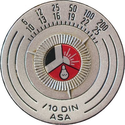 Ratsch_Bumm's profile picture. 群れまたは単体で生息する 1日の大半を寝て過ごす 特定の縄張りは持たないが生息域を出る事は稀である 暑さ寒さに極端に弱く温暖な気候を好む 雑食性で年間を通し食欲は旺盛で主にみょうがを食す