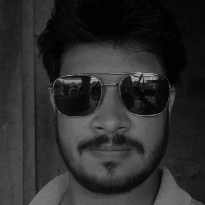 जमाने में मिलेंगे आशिक कई,💯❤️
मगर वतन से खूबसूरत कोई सनम नहीं होता,
नोटों में भी लिपट कर,
सोने में सिमटकर मरे हैं कई,
मगर तिरंगे से खूबसूरत कोई कफन नहीं होता