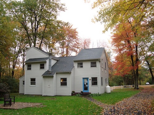 HampCC's profile picture. The Lebrón-Wiggins-Pran Cultural Center, supporting & promoting the success of Hampshire College's students of color and international students since 1989.