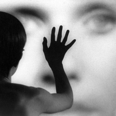 Cinema no Subtexto: Um espaço para discutir filmes, cineastas, resenhas e recomendações, explorando as camadas e os significados além da tela.