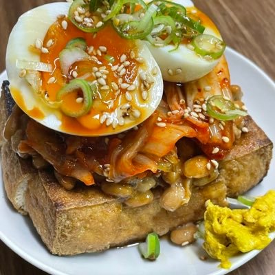 結局のところ、私たちの伝統では、食べ物は神聖なものなのです。栄養やカロリーの問題ではなく、誠実さと誠実さを分かち合うことこそが大切なのです。