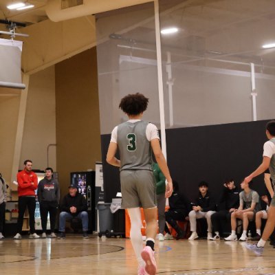 | 6’0 Guard | Framingham State University | Email: wellbi.perez03@gmail.com | 617-992-4635 |