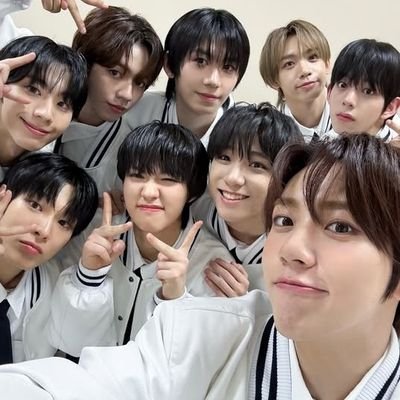 ahofsatistakas's profile picture. AHOF All-time Hall Of Famer grubu için açılmış satış/takas hesabı, ilanlarınıza bizi etiketleyebilirsiniz