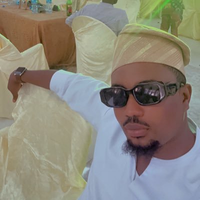 Rasakbabatunde2's profile picture. Tell A Tired Heart, There Is GOD ✌️