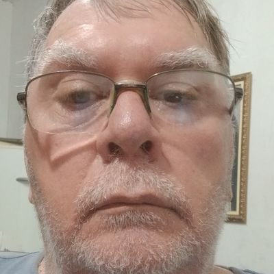 Dpms64's profile picture. Diácono. Marido. Pai e avô mais feliz do mundo