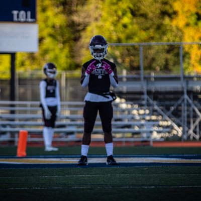 class 2028, 5’10, 160lbs ,CWHS, OH , 🏈 wr, rb, safety, 🏀pg
