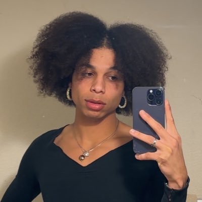 Pay__bae's profile picture. ✝️ |🌵| BZB | Dancer | Spirit-line Coach🐾 | Former Arizona Coyotes Cheerleader🏒 |