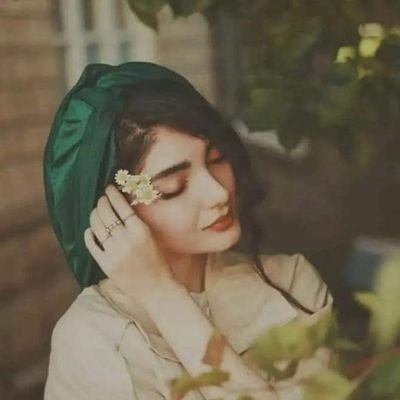🤍إبتسمي دائما فإن جمالك 💖 لا يستحق الحزن 🤍