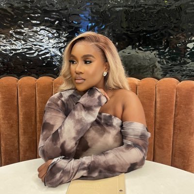 BTech Marketing 🎓 Bcom Financial Accounting📚 @kea_moropa on instagram Self taught makeup artist Book me for your events makeup 📍 Pretoria