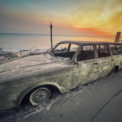 JeremyJBedford's profile picture. Human, imperfect, father, husband, Children's Safeguarding Social Worker.