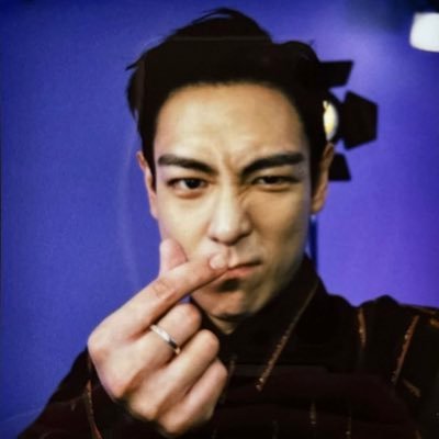 Fan account dedicated to Choi Seunghyun 💖 tweets are scheduled in advance ⏰ backup: @seunghyunhourly