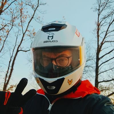 _andregiov08_'s profile picture. Più di ieri, meno di domani.
𝟭𝟵𝟴𝟮 𝗣𝗶𝗮𝗴𝗴𝗶𝗼 𝗩𝗲𝘀𝗽𝗮 𝗣𝗞𝟱𝟬𝗦 'T34'